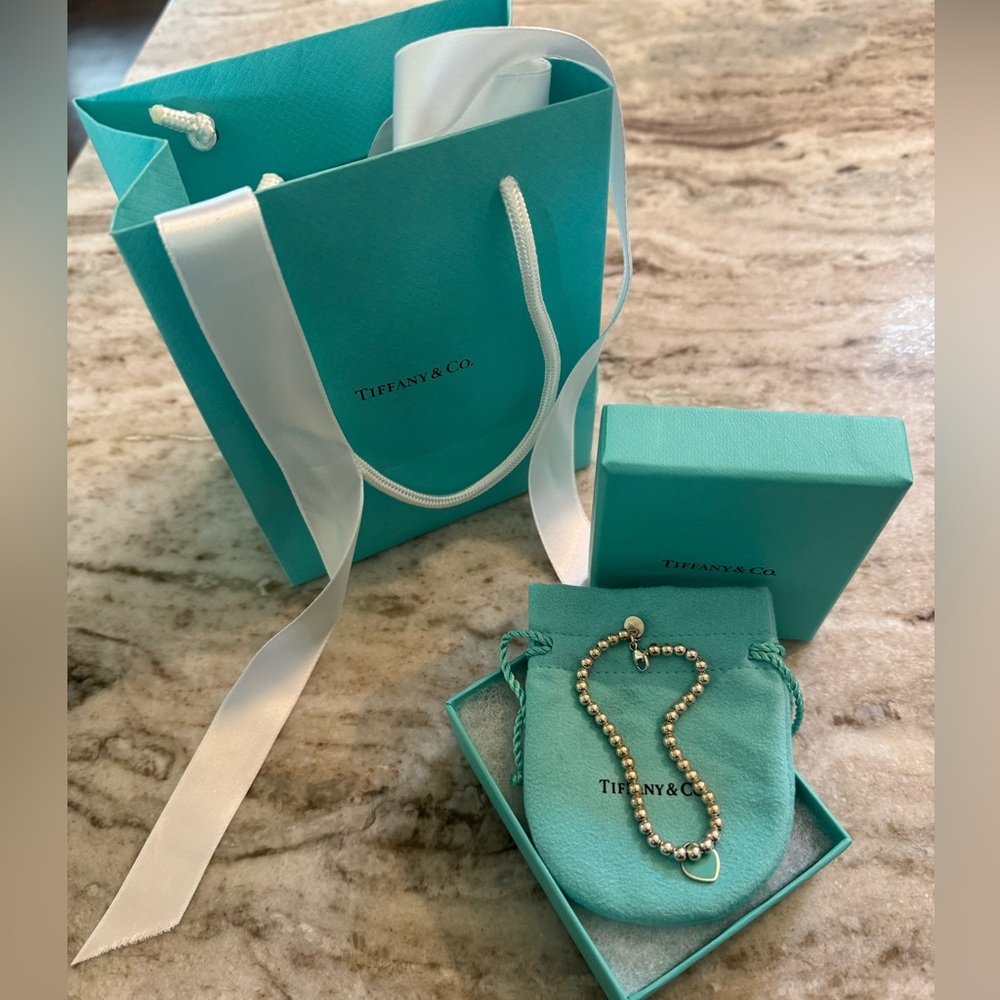 Tiffany & Co. Return to Tiffany Bracelet